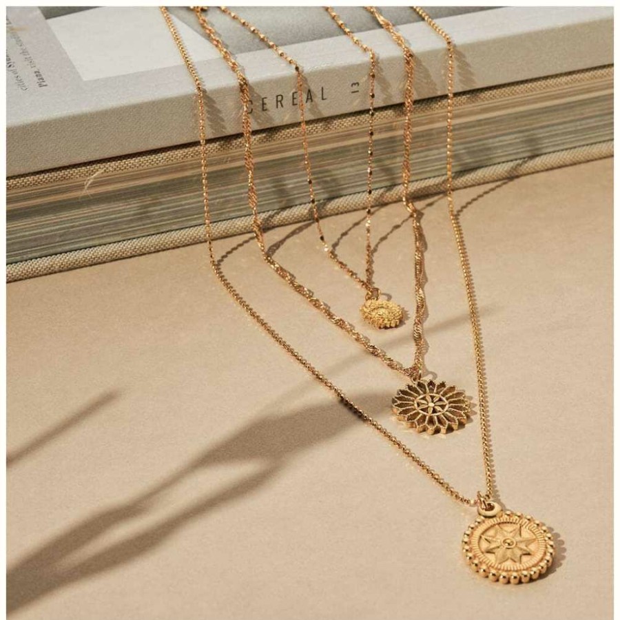 Jewelry ChloBo Jewellery | Chlobo Diamond Cut Chain With Bobble Compass Pendant Gold Plated