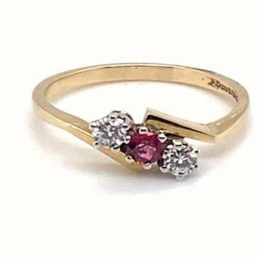 Jewelry James Moore | James Moore 9K Yellow Gold Diamond Ruby 3 Stone Twist Ring