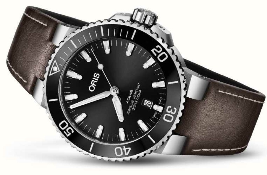 Men'S ORIS | Oris Aquis Date Automatic (43.5Mm) Black Dial / Brown Leather Strap