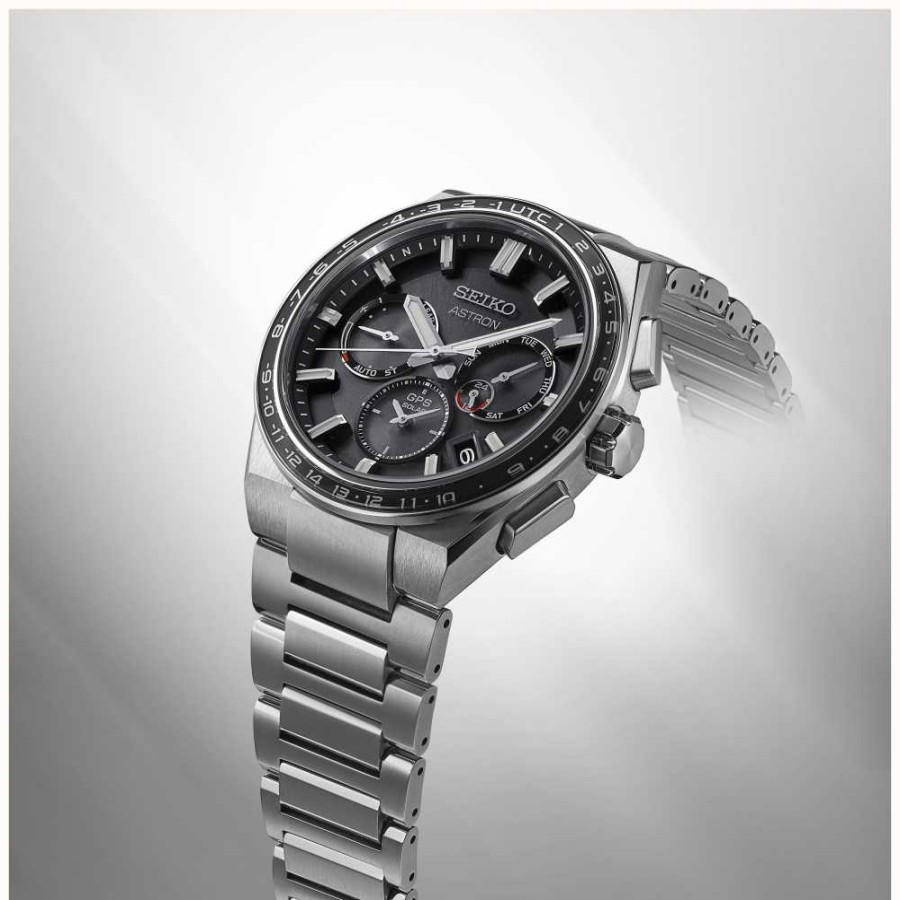 Men'S Seiko | Seiko Astron Solar Gps Black Dial